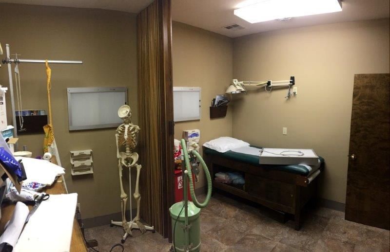 Redding Orthopedic Center: 2160 Court St, Redding, CA 96001